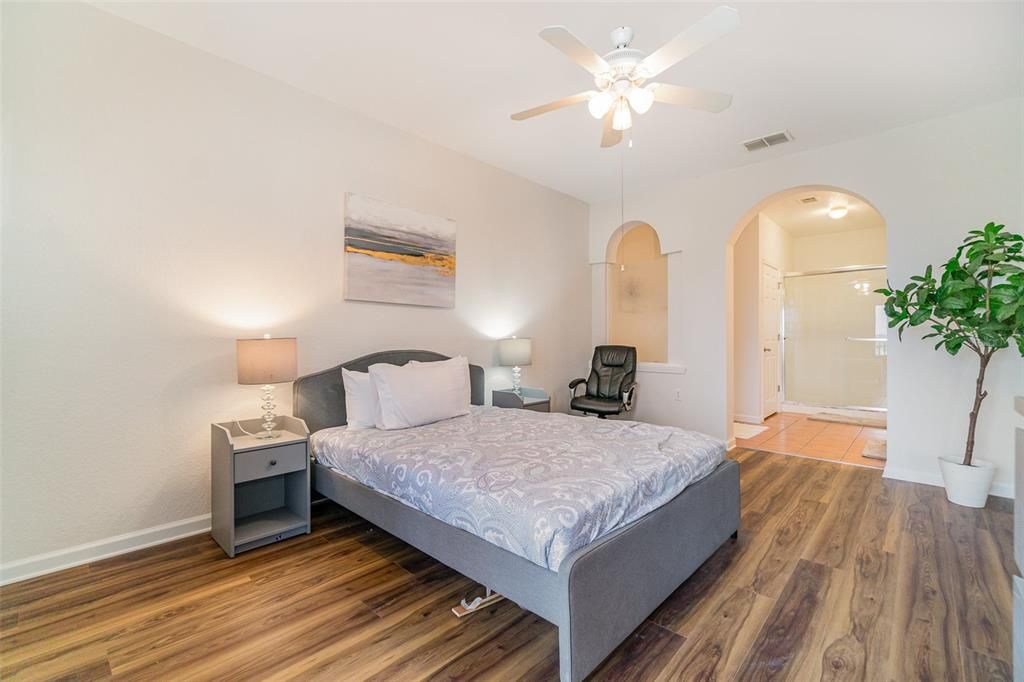 En Venta: $220,000 (3 camas, 2 baños, 1288 Pies cuadrados)