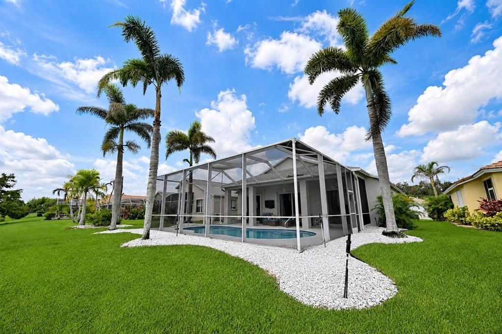 For Sale: $420,000 (3 beds, 2 baths, 1752 Square Feet)