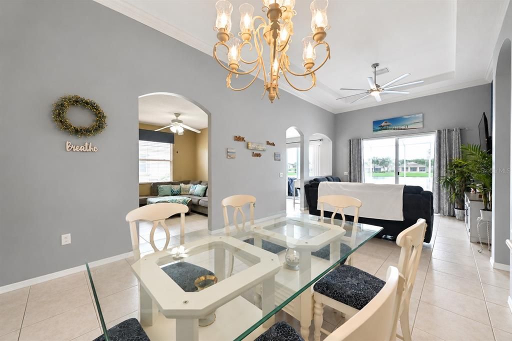 For Sale: $420,000 (3 beds, 2 baths, 1752 Square Feet)