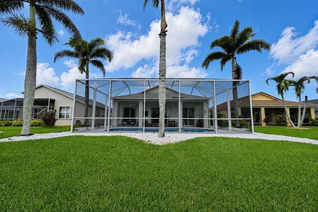 For Sale: $420,000 (3 beds, 2 baths, 1752 Square Feet)