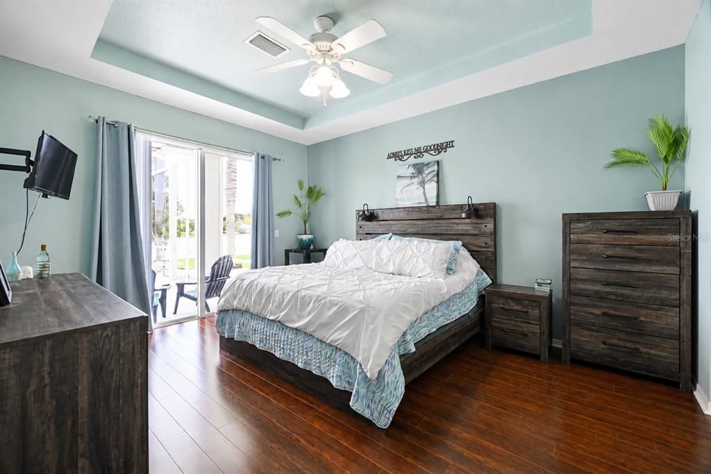 For Sale: $420,000 (3 beds, 2 baths, 1752 Square Feet)