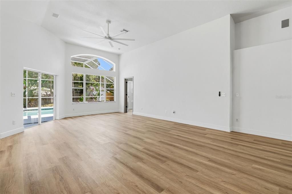 For Sale: $534,900 (3 beds, 2 baths, 1840 Square Feet)