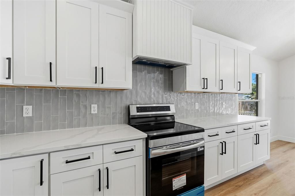 For Sale: $534,900 (3 beds, 2 baths, 1840 Square Feet)