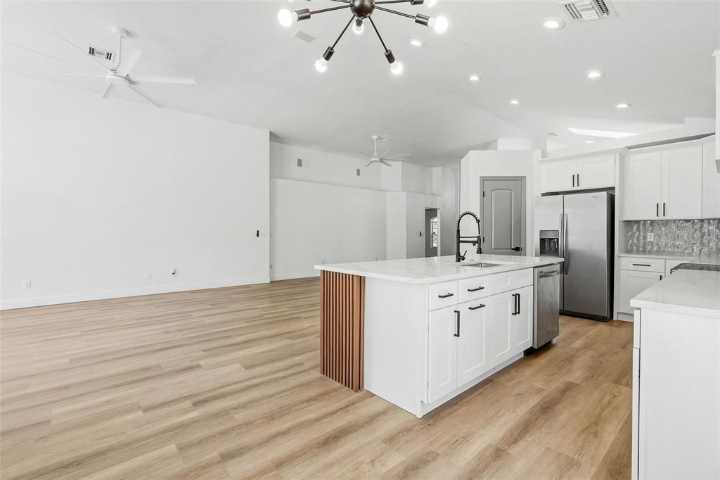 For Sale: $534,900 (3 beds, 2 baths, 1840 Square Feet)