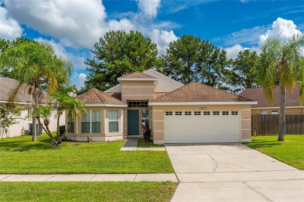 For Sale: $430,000 (3 beds, 2 baths, 1598 Square Feet)