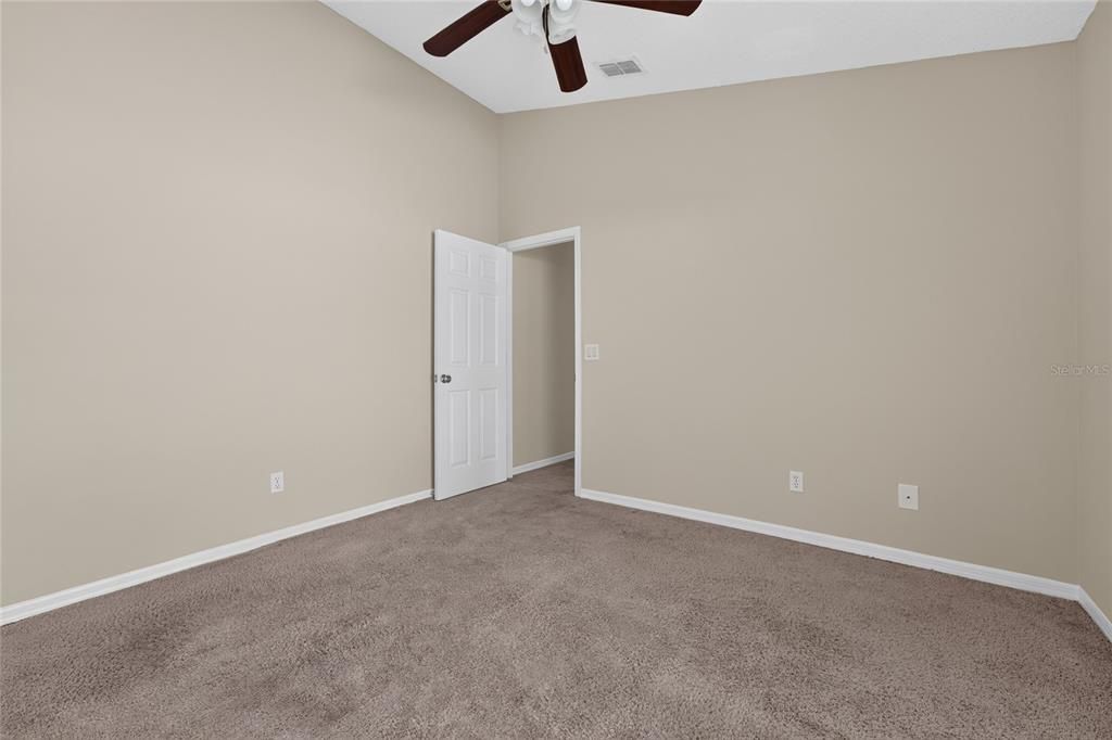 For Sale: $430,000 (3 beds, 2 baths, 1598 Square Feet)