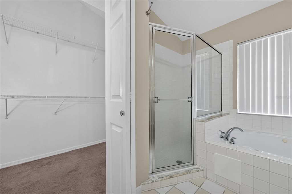 For Sale: $430,000 (3 beds, 2 baths, 1598 Square Feet)