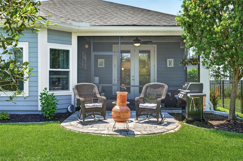 For Sale: $345,000 (3 beds, 2 baths, 1789 Square Feet)