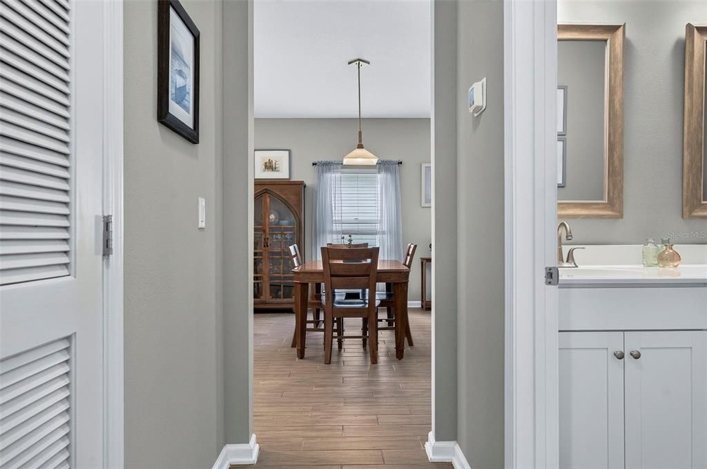 For Sale: $345,000 (3 beds, 2 baths, 1789 Square Feet)