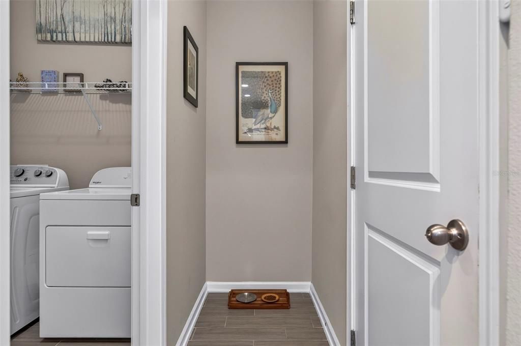 For Sale: $345,000 (3 beds, 2 baths, 1789 Square Feet)
