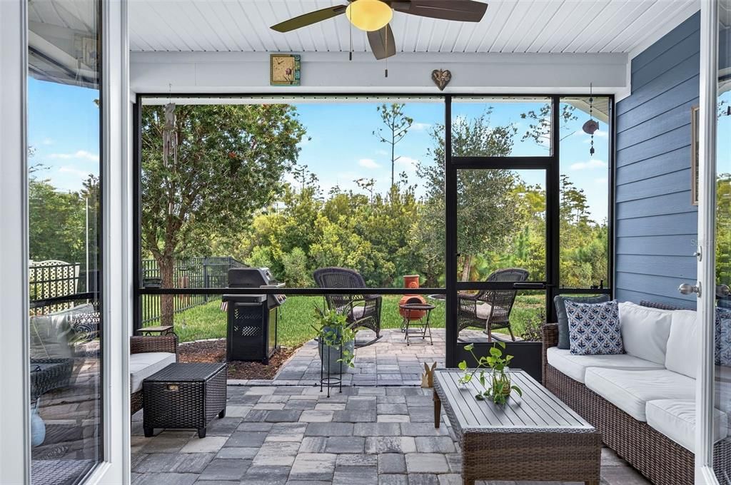 For Sale: $345,000 (3 beds, 2 baths, 1789 Square Feet)