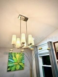 For Rent: $3,500 (3 beds, 2 baths, 1672 Square Feet)