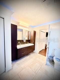 For Rent: $3,500 (3 beds, 2 baths, 1672 Square Feet)