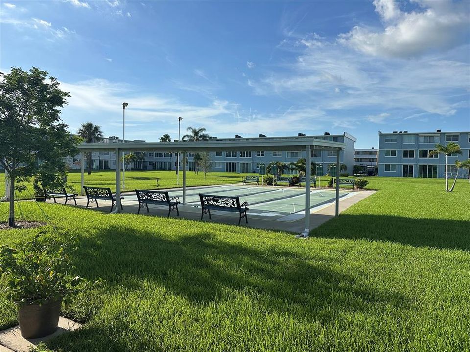 For Rent: $1,650 (1 beds, 1 baths, 825 Square Feet)