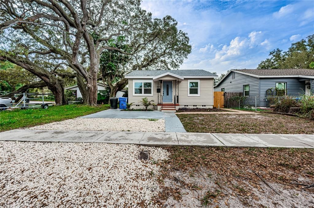 En Venta: $319,000 (2 camas, 2 baños, 1136 Pies cuadrados)