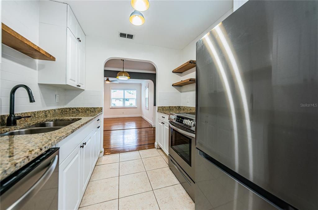 En Venta: $319,000 (2 camas, 2 baños, 1136 Pies cuadrados)