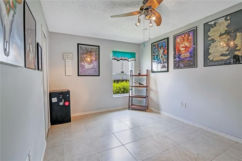 For Sale: $350,000 (4 beds, 2 baths, 2332 Square Feet)