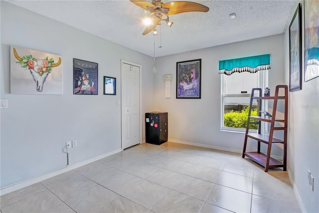 For Sale: $350,000 (4 beds, 2 baths, 2332 Square Feet)