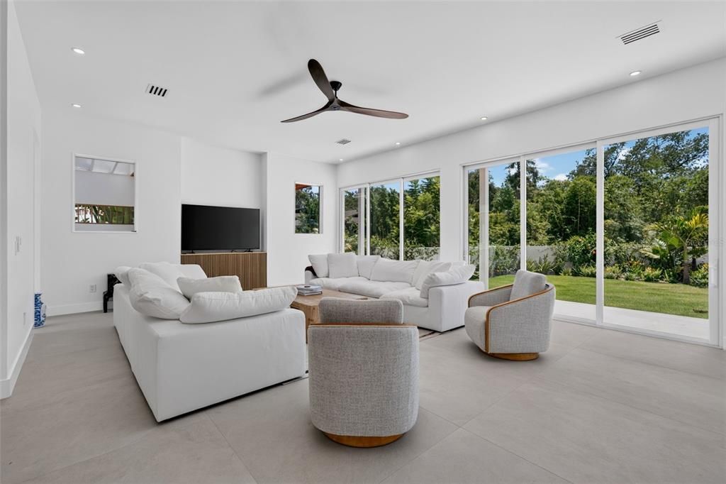 For Sale: $6,300,000 (5 beds, 4 baths, 4841 Square Feet)