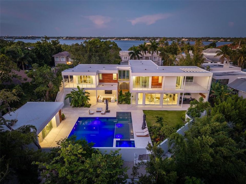 For Sale: $6,300,000 (5 beds, 4 baths, 4841 Square Feet)