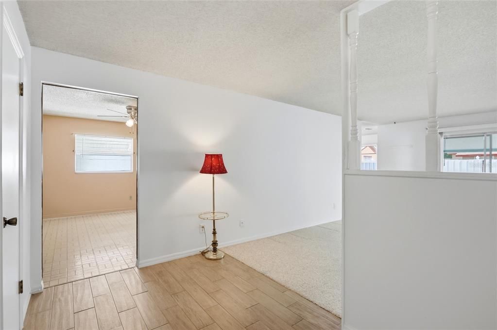 For Sale: $327,000 (3 beds, 2 baths, 1656 Square Feet)