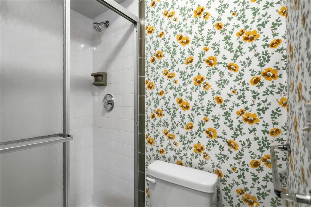 For Sale: $327,000 (3 beds, 2 baths, 1656 Square Feet)