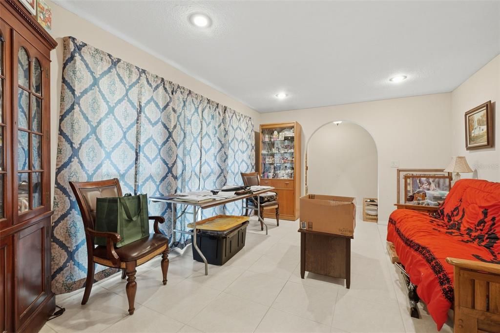For Sale: $439,999 (3 beds, 2 baths, 1956 Square Feet)