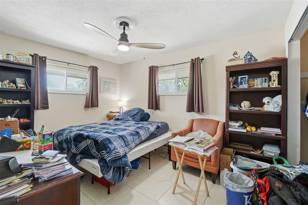 For Sale: $439,999 (3 beds, 2 baths, 1956 Square Feet)