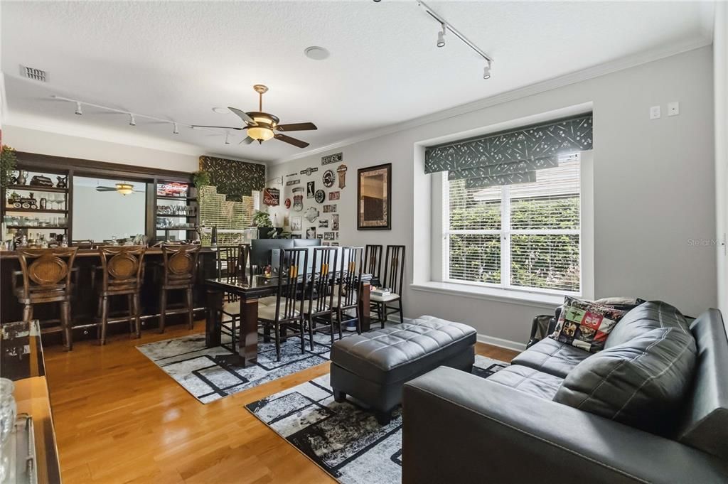 For Sale: $1,100,000 (4 beds, 3 baths, 3411 Square Feet)