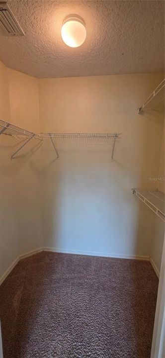 For Rent: $2,195 (3 beds, 2 baths, 1631 Square Feet)