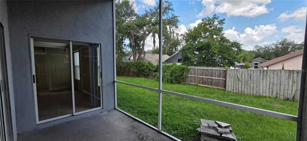 For Rent: $2,195 (3 beds, 2 baths, 1631 Square Feet)