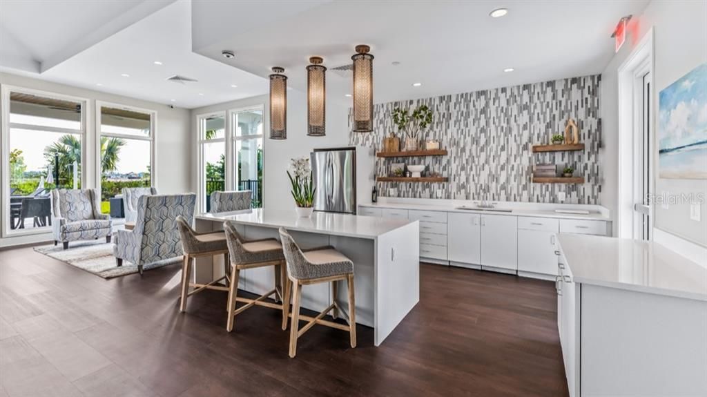 For Sale: $299,375 (3 beds, 2 baths, 1543 Square Feet)