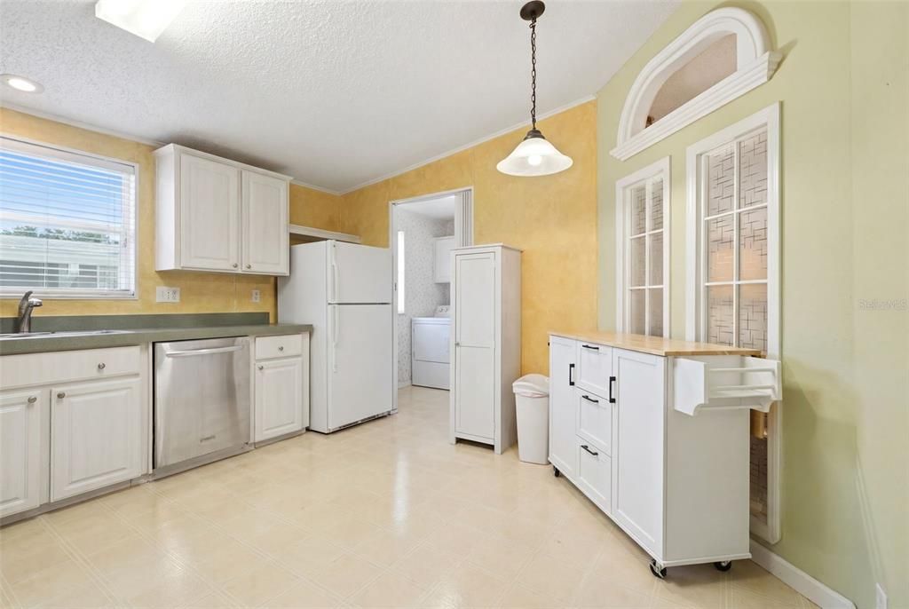 En Venta: $190,000 (3 camas, 2 baños, 1504 Pies cuadrados)
