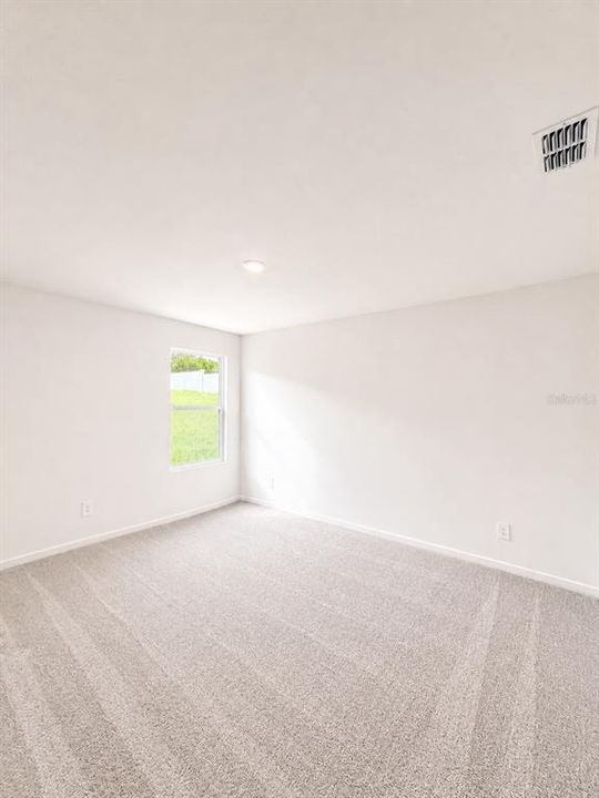 En Renta: $2,050 (4 camas, 2 baños, 1733 Pies cuadrados)