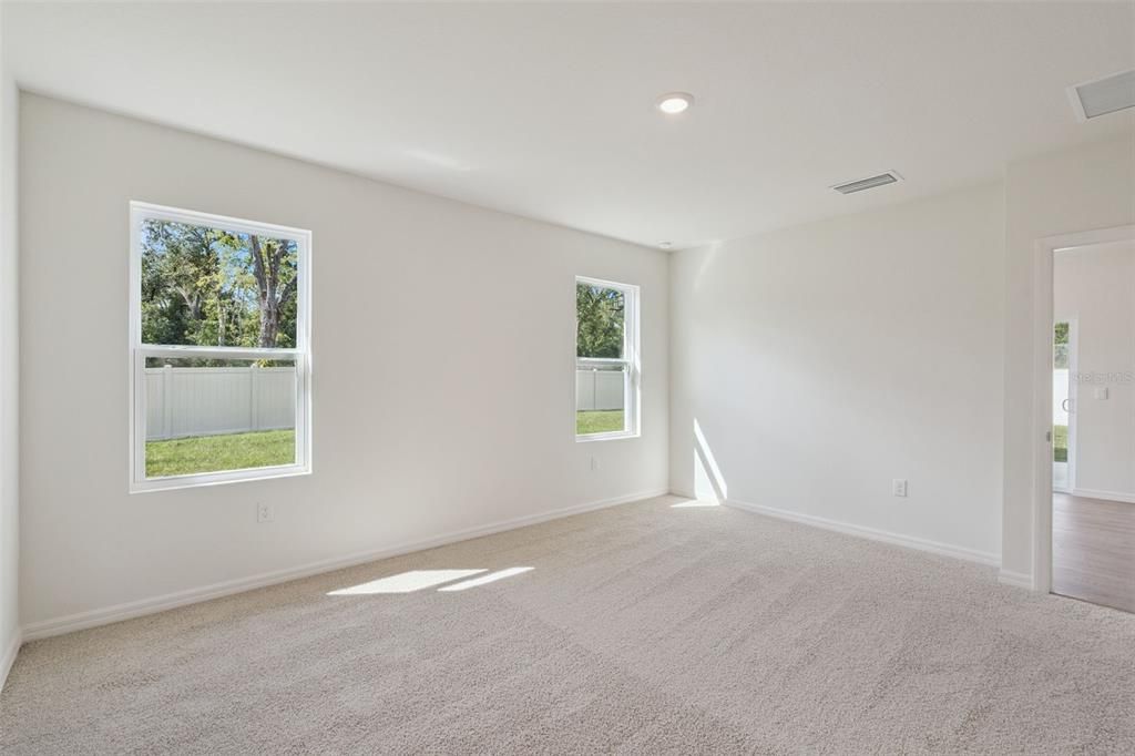 For Sale: $421,990 (5 beds, 3 baths, 2490 Square Feet)