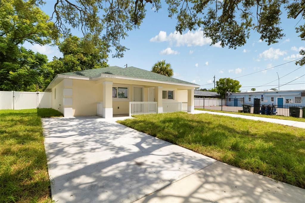 For Sale: $649,000 (6 beds, 0 baths, 2640 Square Feet)