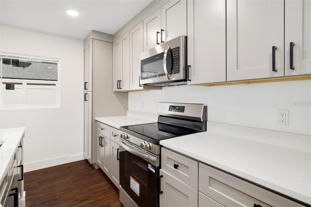 For Sale: $649,000 (6 beds, 0 baths, 2640 Square Feet)