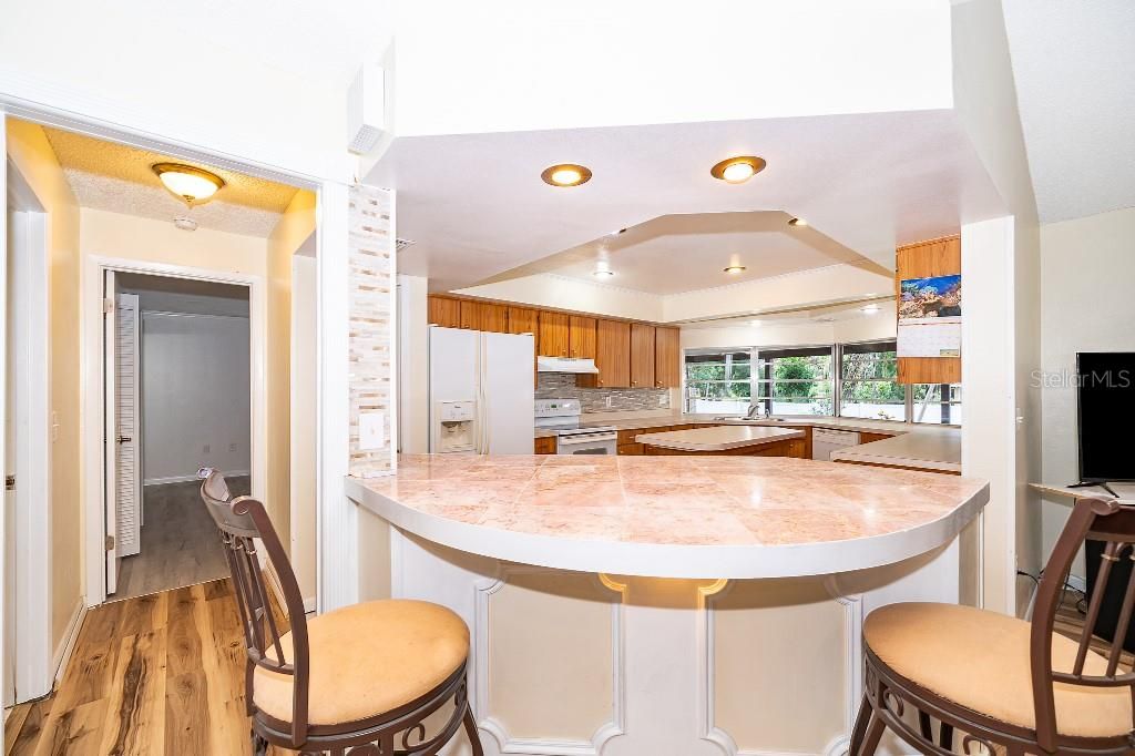 For Sale: $609,000 (4 beds, 3 baths, 3000 Square Feet)
