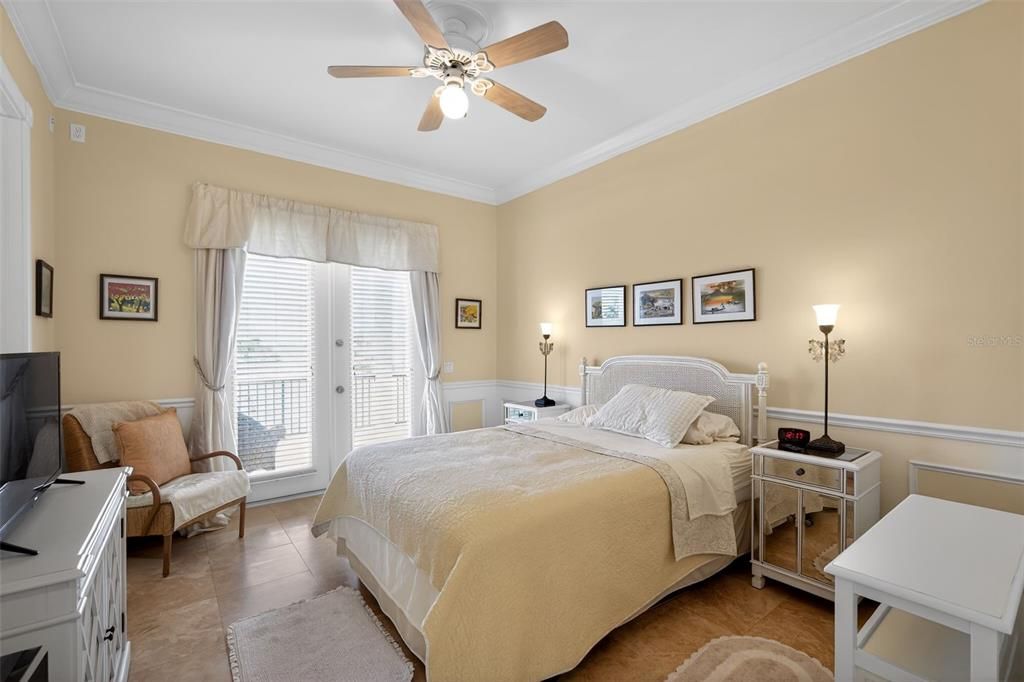 For Sale: $6,999,900 (5 beds, 5 baths, 5001 Square Feet)