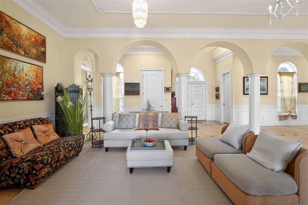 For Sale: $6,999,900 (5 beds, 5 baths, 5001 Square Feet)