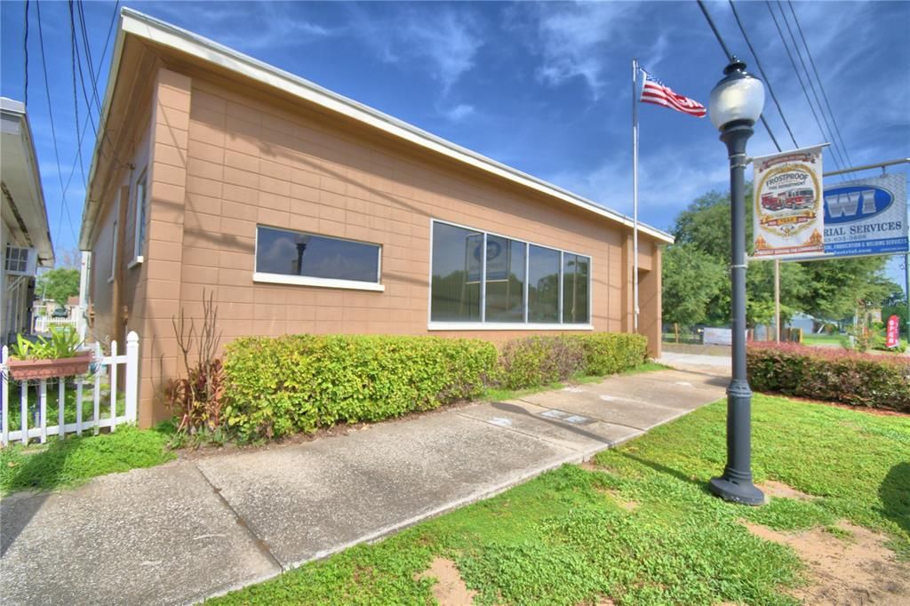 For Sale: $450,000 (0 beds, 0 baths, 4680 Square Feet)