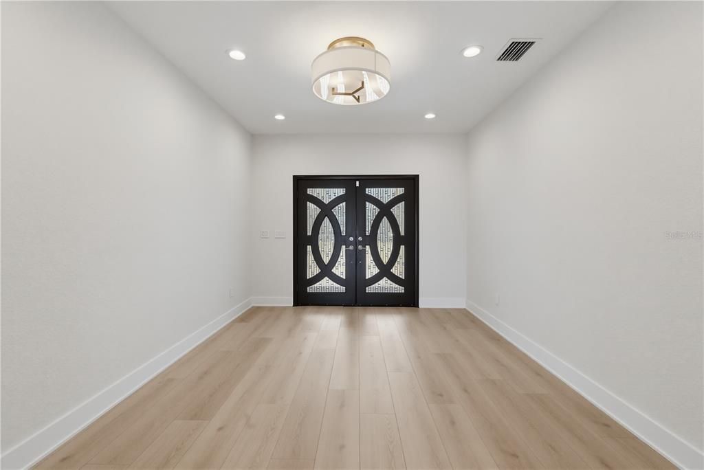 For Rent: $18,500 (4 beds, 4 baths, 3380 Square Feet)