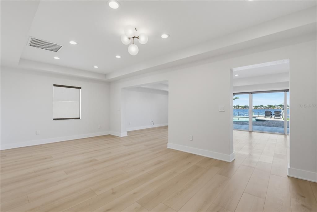 For Rent: $18,500 (4 beds, 4 baths, 3380 Square Feet)