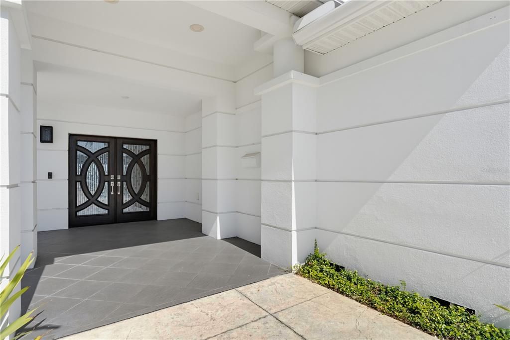 For Rent: $18,500 (4 beds, 4 baths, 3380 Square Feet)