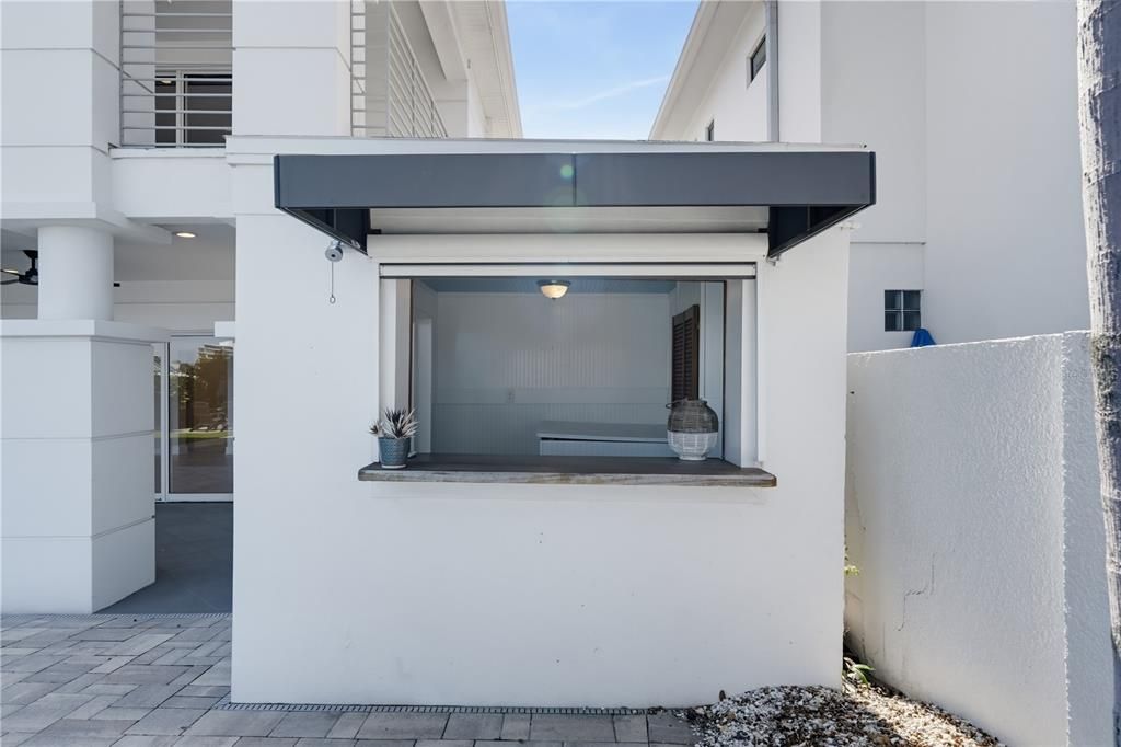 For Rent: $18,500 (4 beds, 4 baths, 3380 Square Feet)