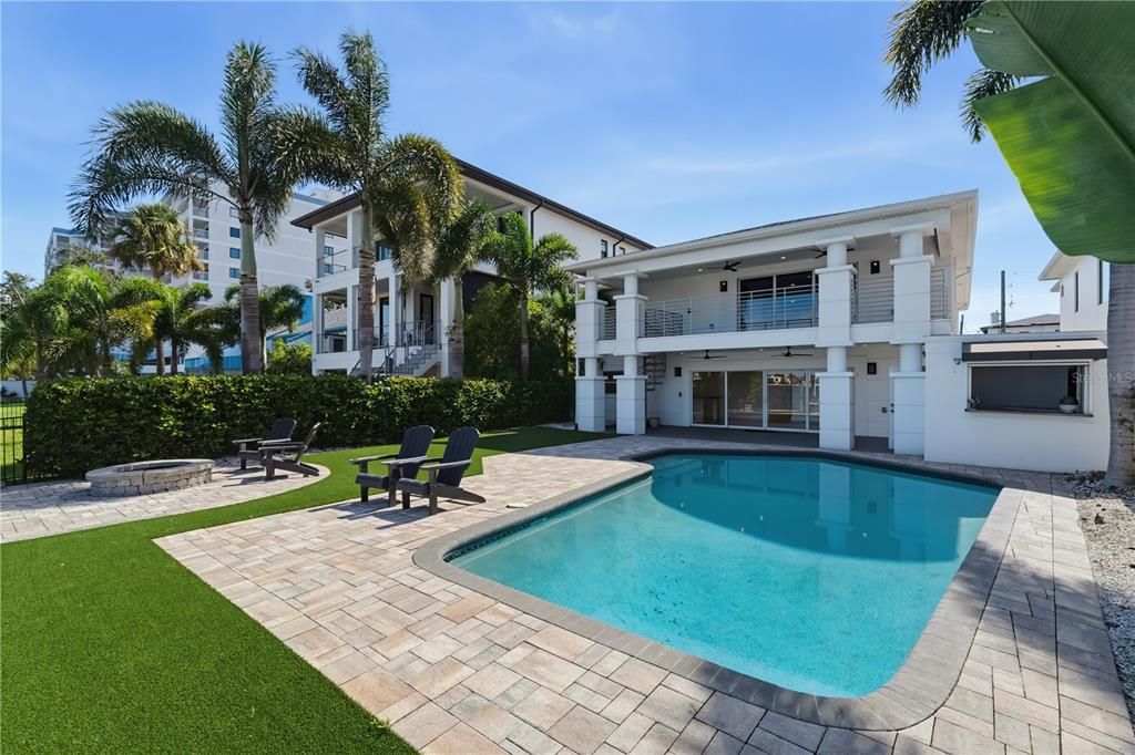 For Rent: $18,500 (4 beds, 4 baths, 3380 Square Feet)