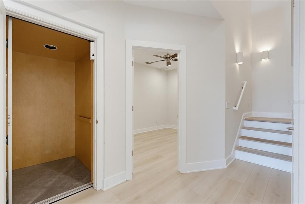 For Rent: $18,500 (4 beds, 4 baths, 3380 Square Feet)