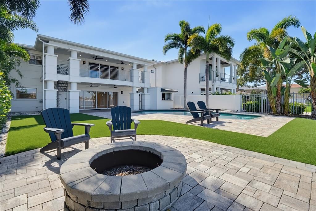 For Rent: $18,500 (4 beds, 4 baths, 3380 Square Feet)