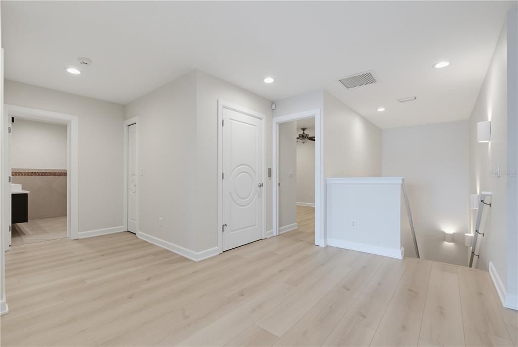 For Rent: $18,500 (4 beds, 4 baths, 3380 Square Feet)