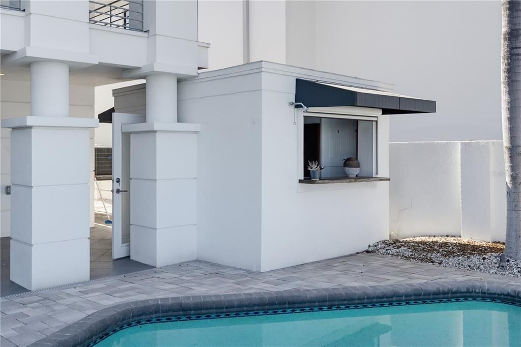 For Rent: $18,500 (4 beds, 4 baths, 3380 Square Feet)